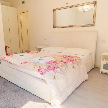 Lugana Lovers - Italian Homing Apartment Sirmione